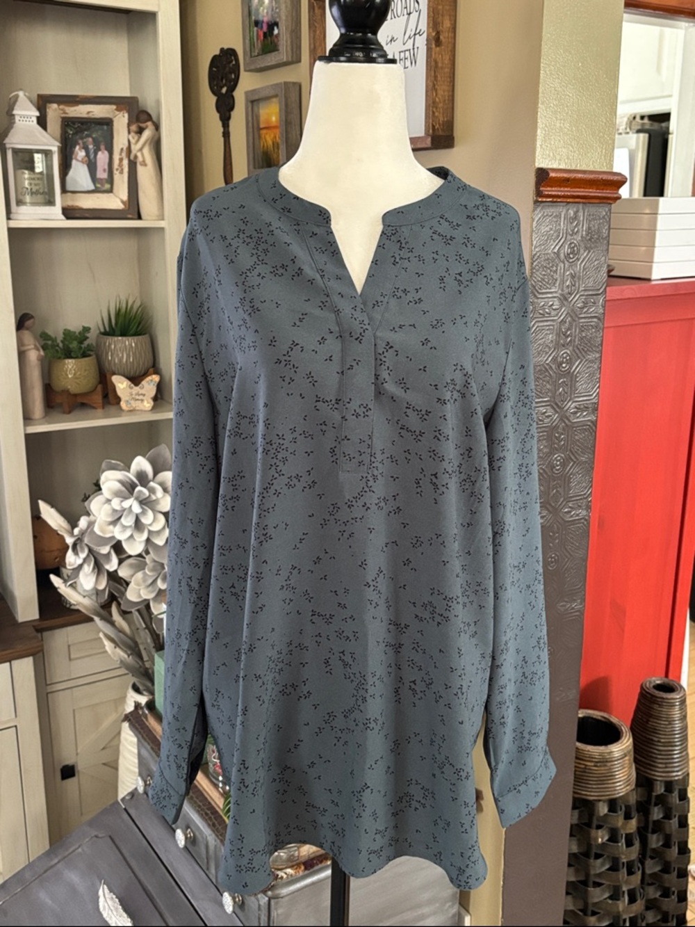 Hilary Radley Slate Blue Notch-Neck Long Sleeve Blouse with Small designs, XL